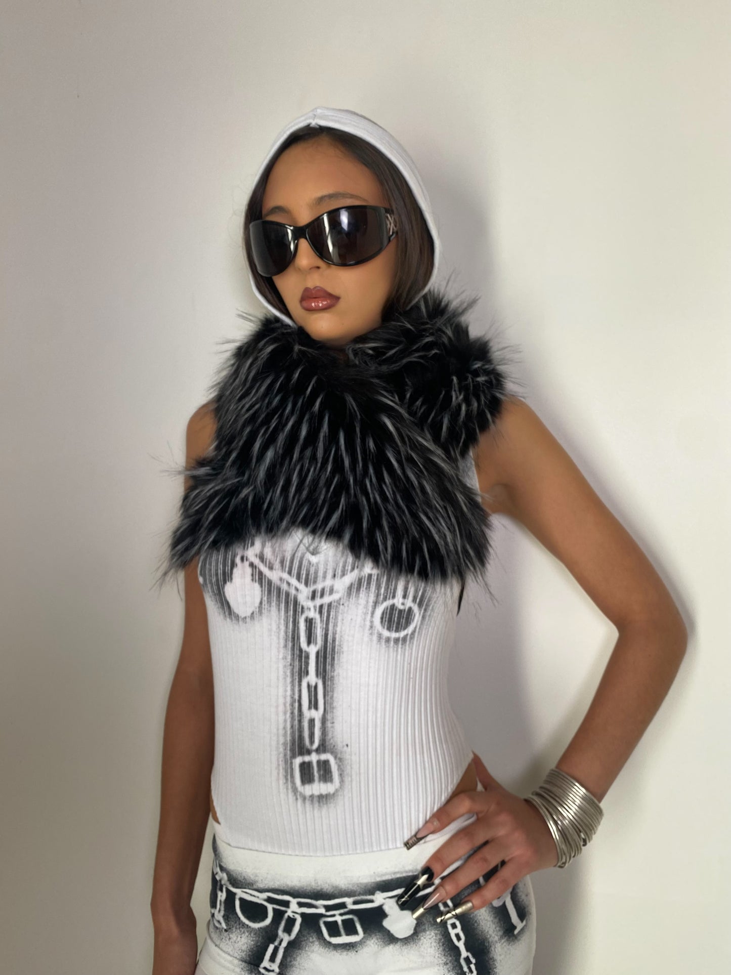 Col faux fur black